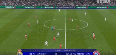 皇仁46.gif